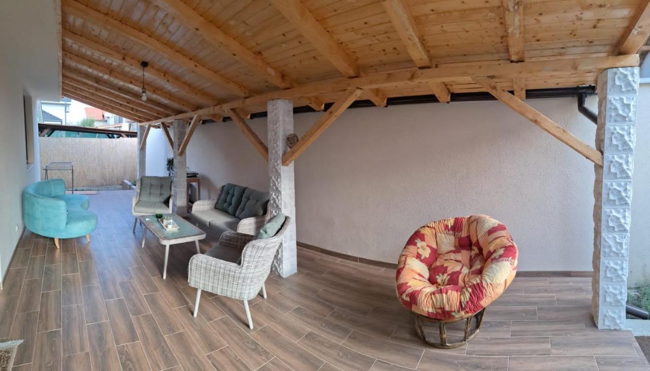 Casa De Langa Lac أرادايا المظهر الخارجي الصورة